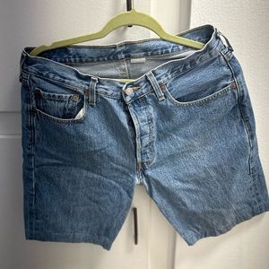 Levi’s Short